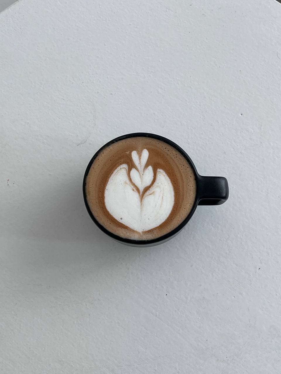 آیس دمی با شیر